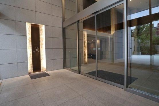 ミッドガーデン赤坂氷川