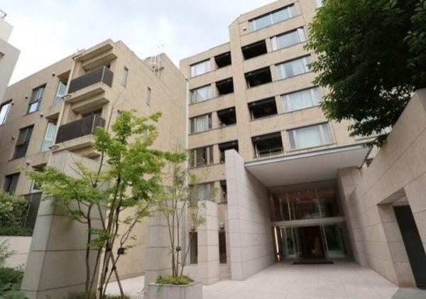 ミッドガーデン赤坂氷川