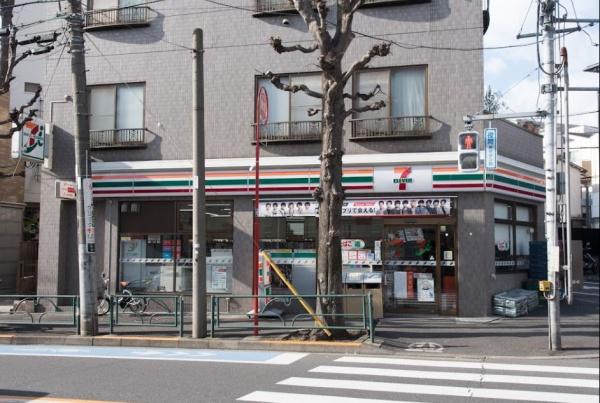 世田谷区代沢２丁目のマンション(セブンイレブン世田谷代沢3丁目店)