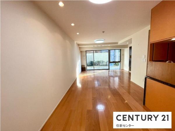 世田谷区代沢２丁目のマンション