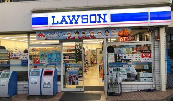 オアシス丘の上(ローソン駒場1丁目店)