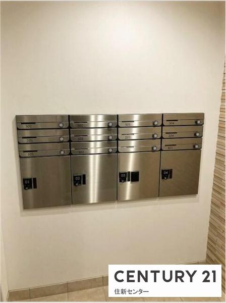 イーグレットコート