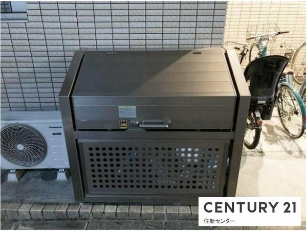 イーグレットコート