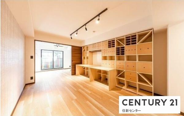 ウェルスクエアイズム千駄ヶ谷