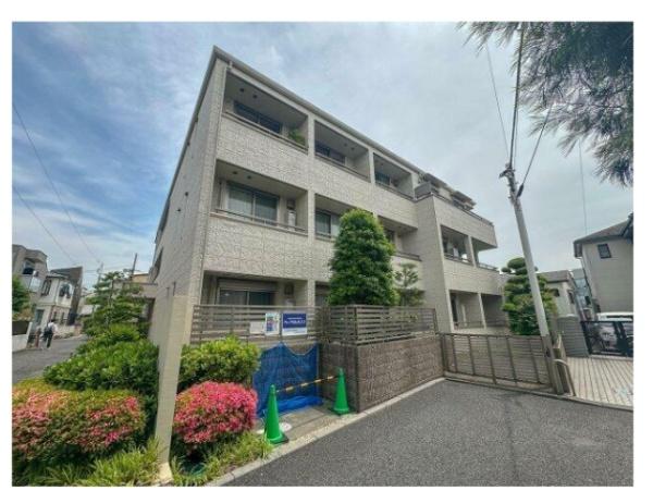渋谷区上原２丁目のマンション