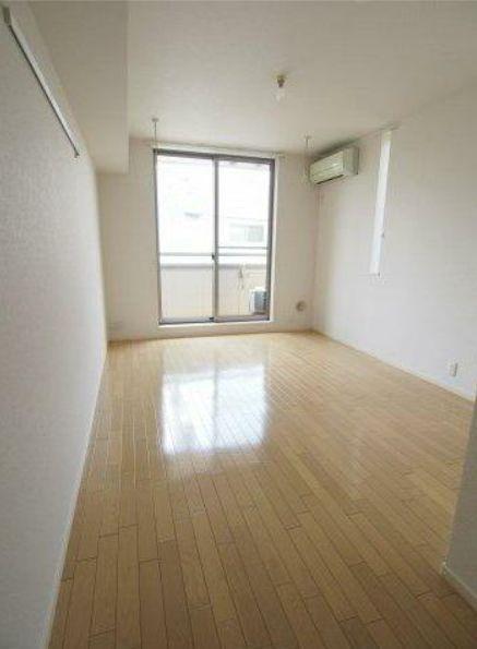 渋谷区上原２丁目のマンション