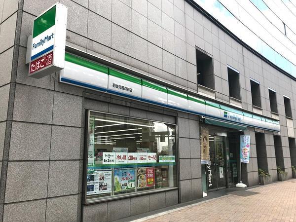ブレグレイス参宮橋(ファミリーマート初台交差点前店)