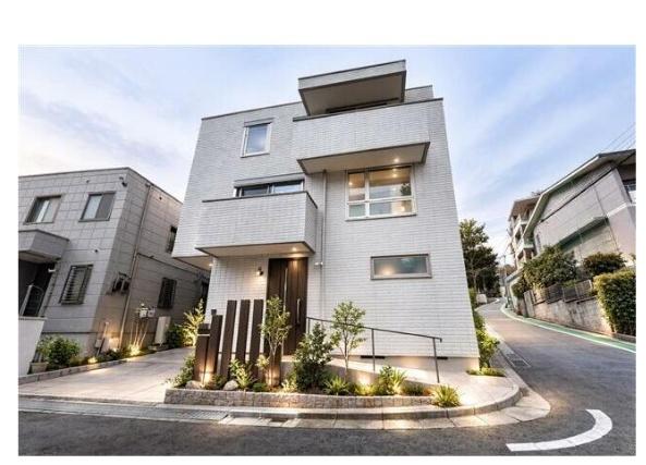 渋谷区代々木５丁目戸建