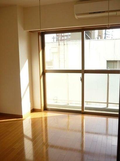 パディ初台