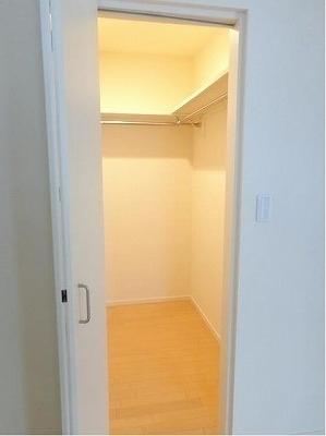 CLOVERCOURT