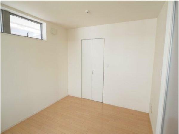 CLOVERCOURT