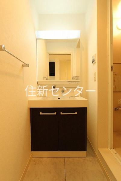 アヴニール上原
