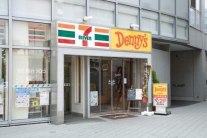 J'scourt落合(セブンイレブン新宿落合駅前店)