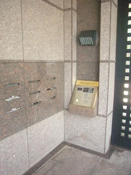 カルムアパルトマン１１０代沢