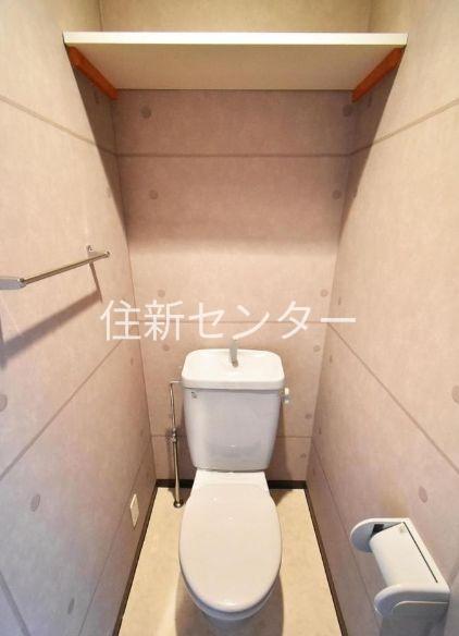 ウエストバリビル