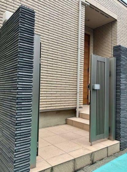 代沢戸建