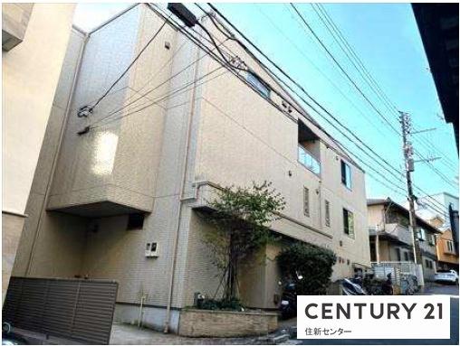 渋谷区初台２丁目のマンション