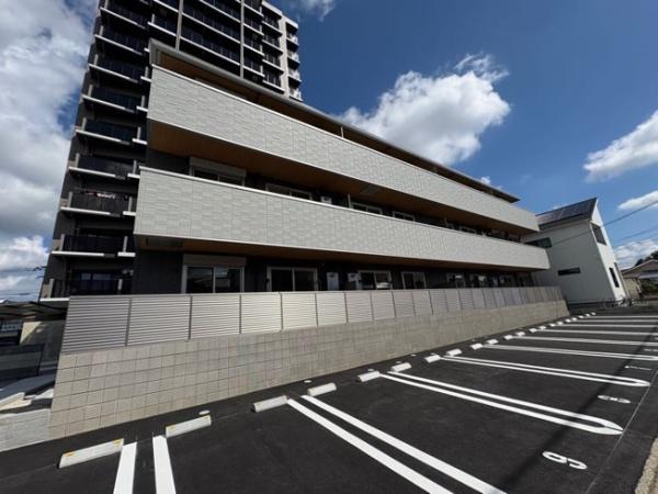 ロイヤルハイツ那珂川