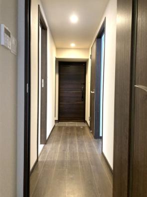 Aristashirakibaru(玄関)