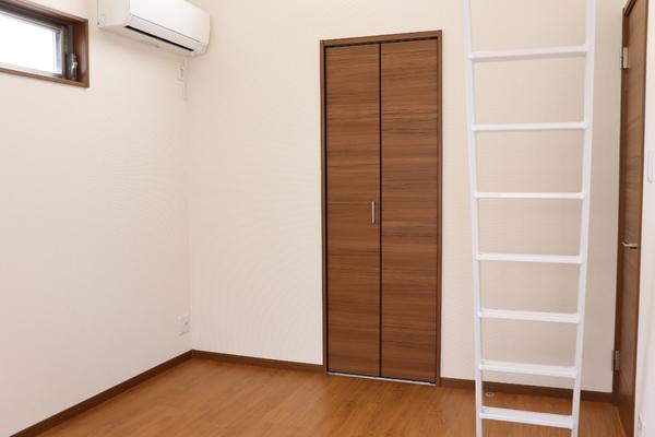 小倉6丁目戸建