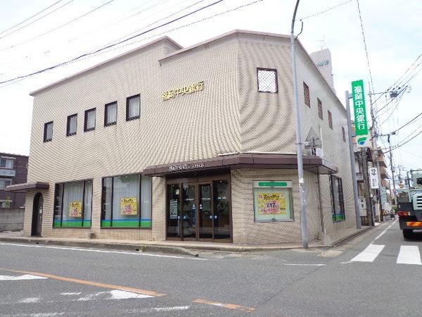 コスモハイツ中央(福岡中央銀行大利支店)