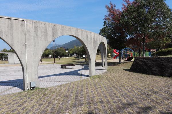 サンユウブレス(岡田中央公園)