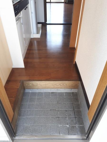 テルコーポ(玄関)