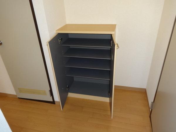 タウニィハイツ金剛
