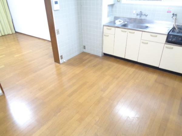 緑ヶ丘中町　貸家