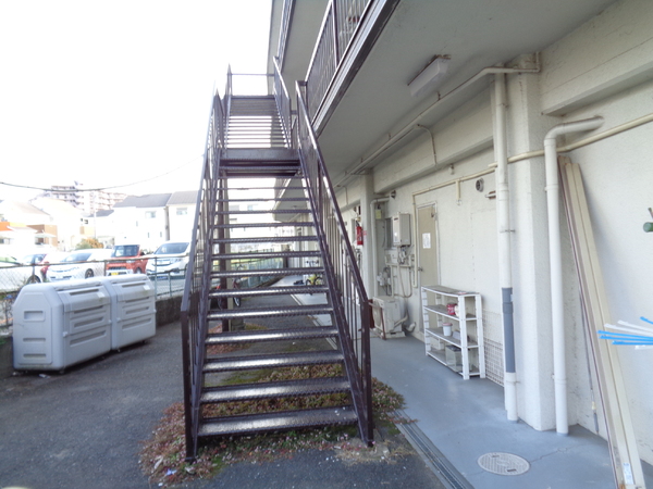川端マンション