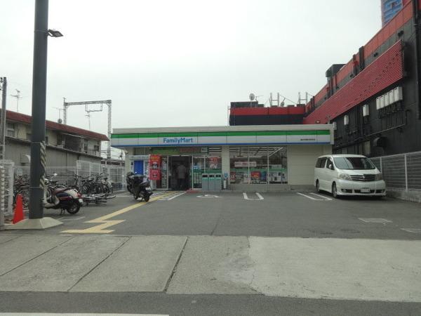 ベルメゾン喜志(ファミリーマート富田林喜志駅前店)