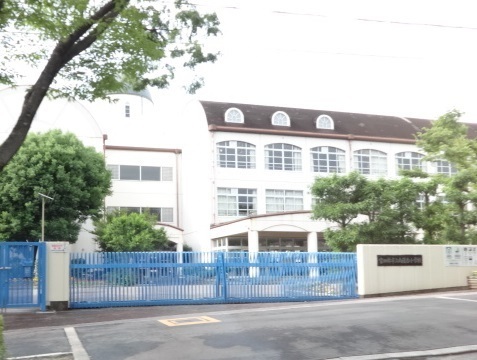 サンハイツ向陽(富田林市立向陽台小学校)