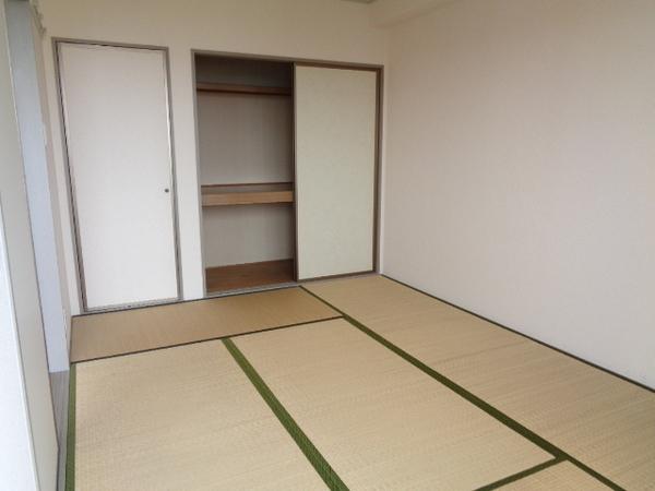 グレイスコート峰塚　Ｂ棟