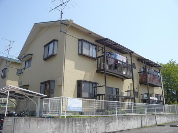 メゾン津々山台　Ｂ棟
