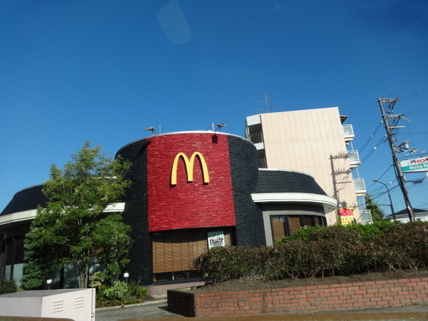 小山田町 貸家(マクドナルド外環河内長野店)