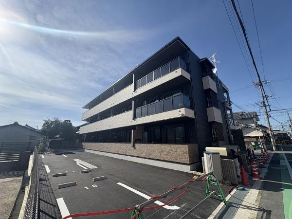 メゾンルミネ若松