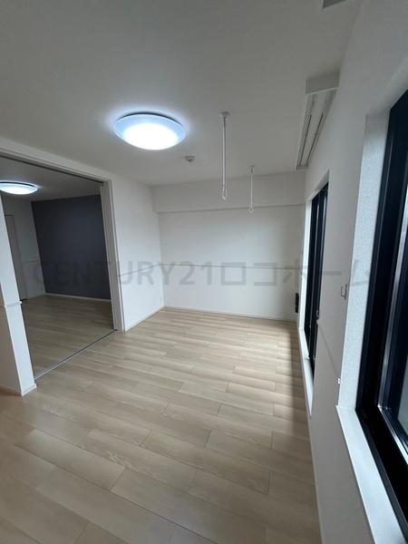 メゾンルミネ若松