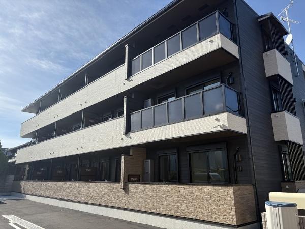 メゾンルミネ若松