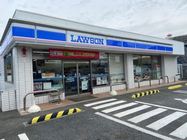 大宝4丁目貸家(ローソン河南町白木店)