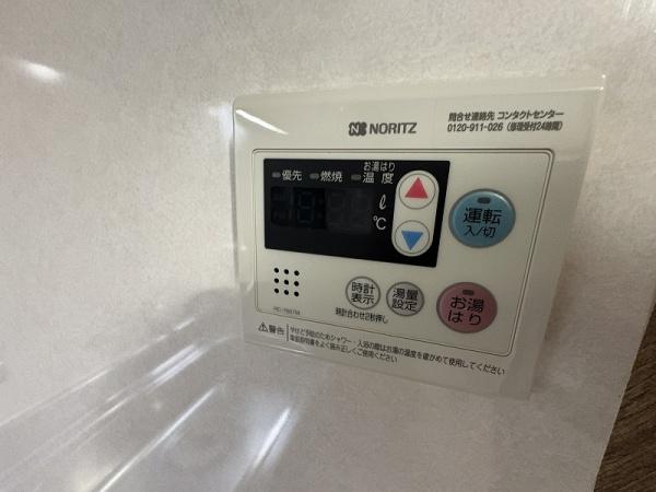 西板持町８丁目　貸家