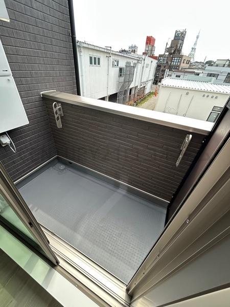 エヌエムキャトフヴァントゥレーズ　ノース