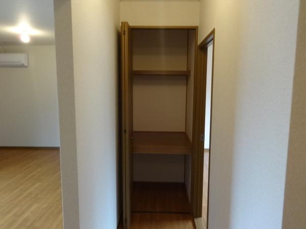 Ｃｈａｒｍａｎｔ　Ｃｏｕｒｔ　Ｃ棟