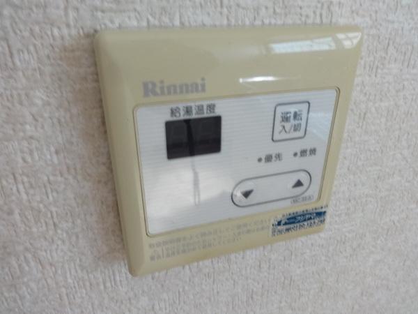 ドミール仲谷２号館