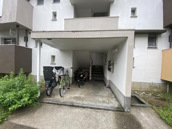 ヴィラナリー狭山　１号棟