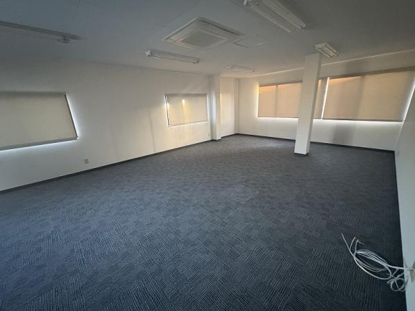 春日第一ビル　２階