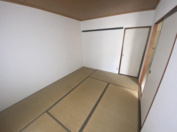 富田林市中野町１丁目のアパート