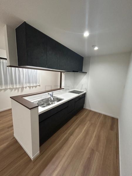 若松町西２丁目　新築貸家　２号