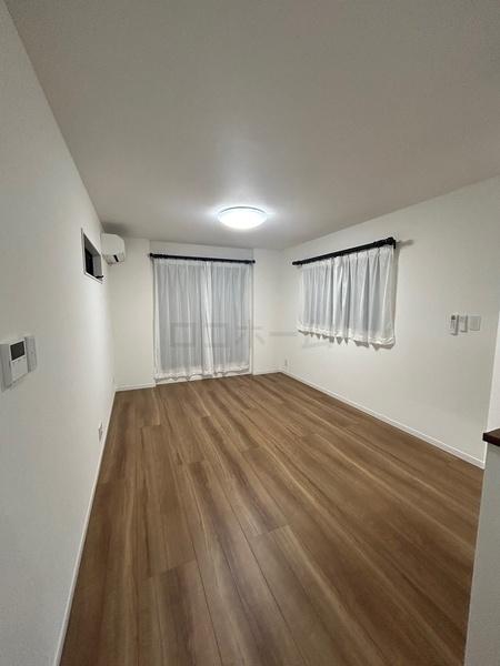 若松町西２丁目　新築貸家　２号