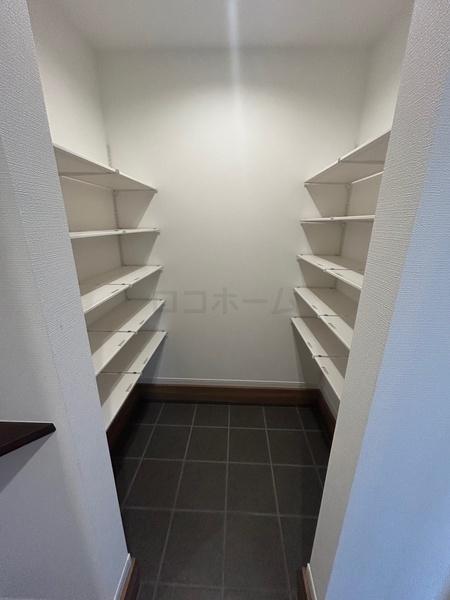 若松町西２丁目　新築貸家　２号