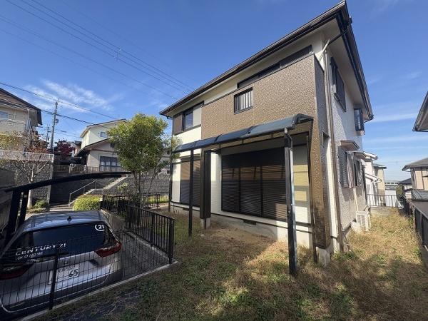 河南町さくら坂１丁目　貸家